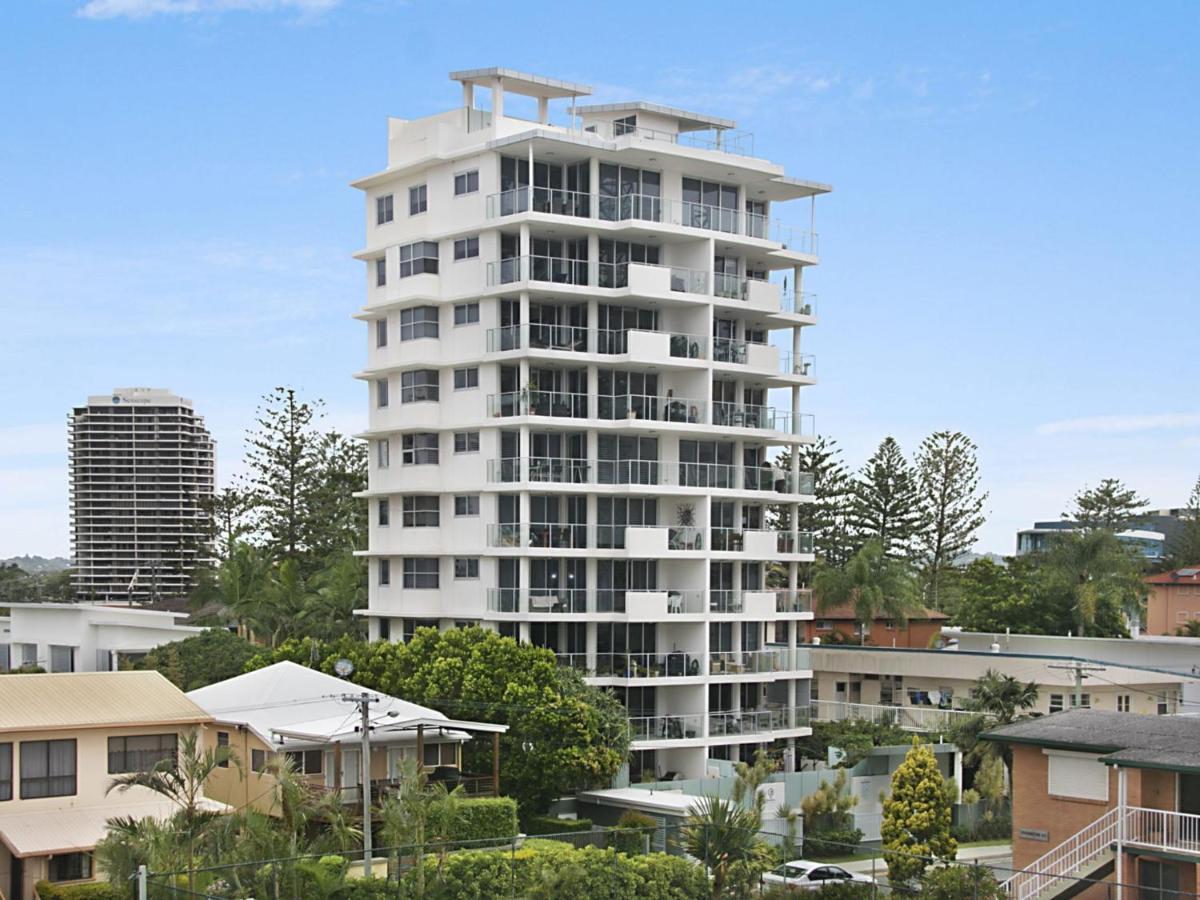 Apartment Eden Unit 1001 - Luxury 3 Bedroom Penthouse Close To The Beach In Rainbow Bay Coolangatta